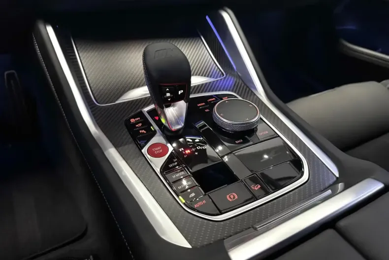 BMW XM (Seria X) din 2024 cu 5.000 km - oferta BMW188590 - foto 18