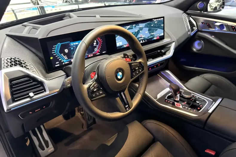 BMW XM (Seria X) din 2024 cu 5.000 km - oferta BMW188590 - foto 22