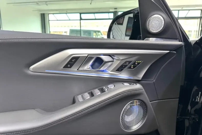 BMW XM (Seria X) din 2024 cu 5.000 km - oferta BMW188590 - foto 34