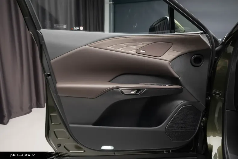 Lexus RX 450 din 2026 cu 10 km - oferta LEX188594 - foto 7