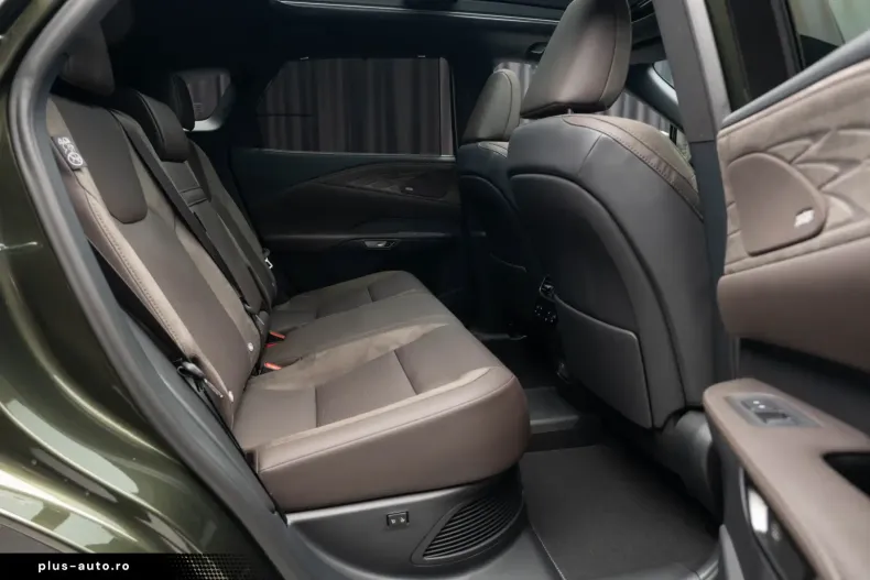 Lexus RX 450 din 2026 cu 10 km - oferta LEX188594 - foto 30