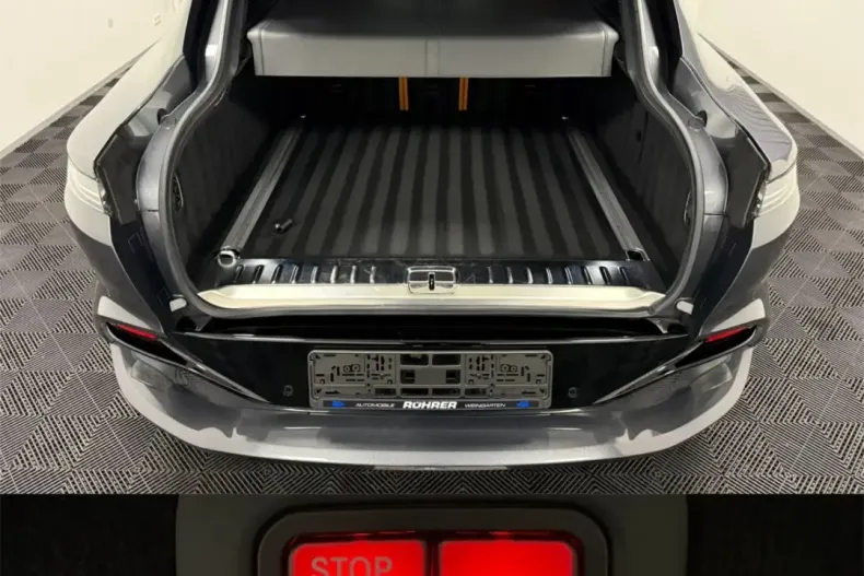 Aston Martin DBX din 2025 cu 17.330 km - oferta AST188596 - foto 20