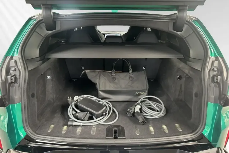 BMW XM (Seria X) din 2024 cu 25.689 km - oferta BMW188604 - foto 17