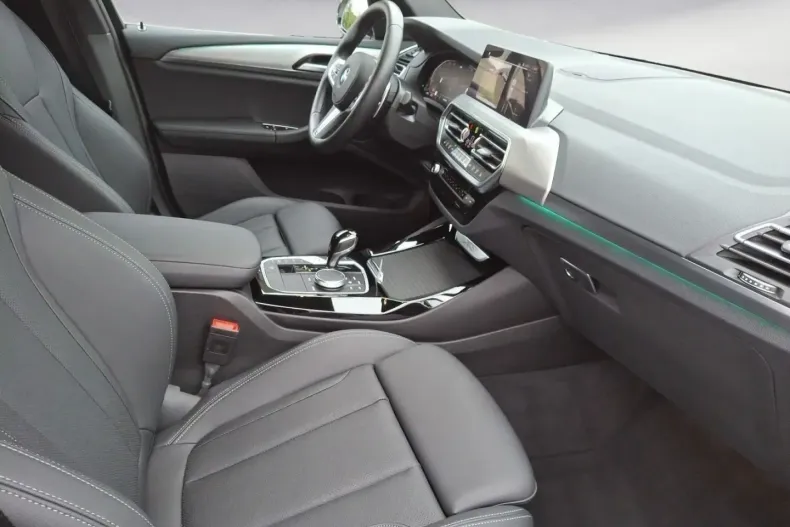 BMW X3 (Seria X) din 2024 cu 13.150 km - oferta BMW188606 - foto 8