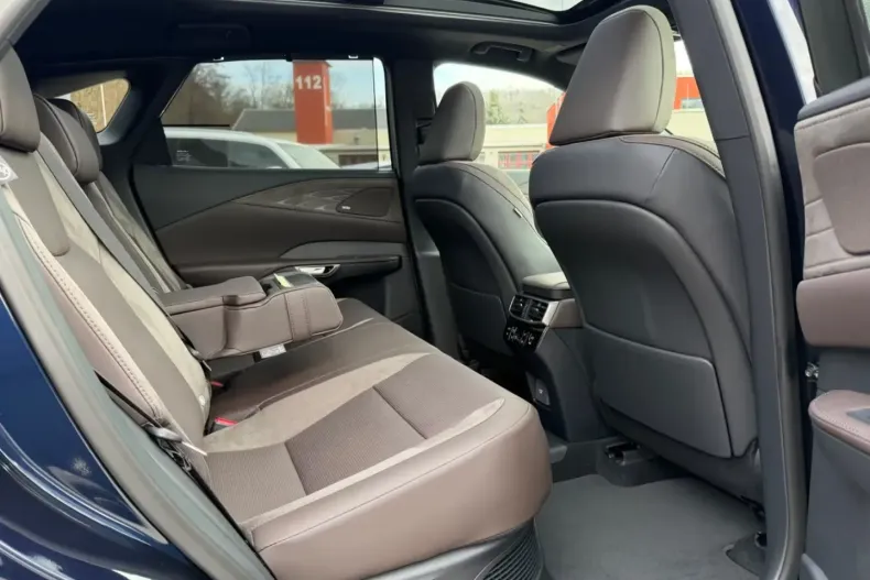 Lexus RX 450 din 2026 cu 100 km - oferta LEX188608 - foto 10