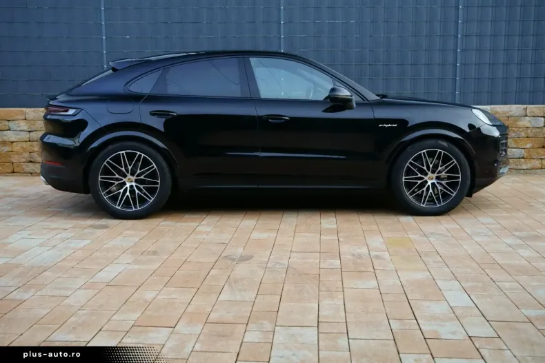 Porsche Cayenne din 2024 cu 18.900 km - oferta POR188609 - foto 4