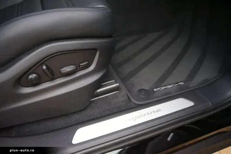 Porsche Cayenne din 2024 cu 18.900 km - oferta POR188609 - foto 12