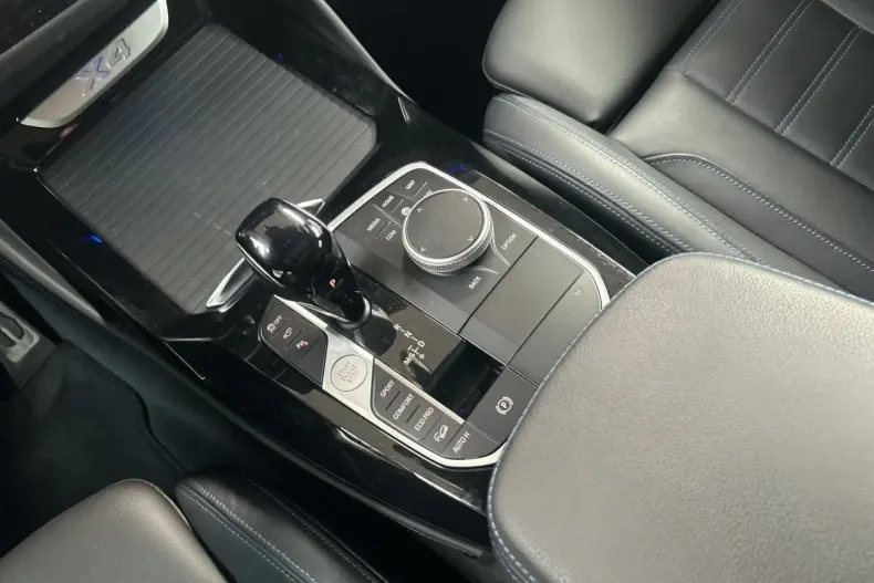 BMW X4 (Seria X) din 2024 cu 34.700 km - oferta BMW188610 - foto 9