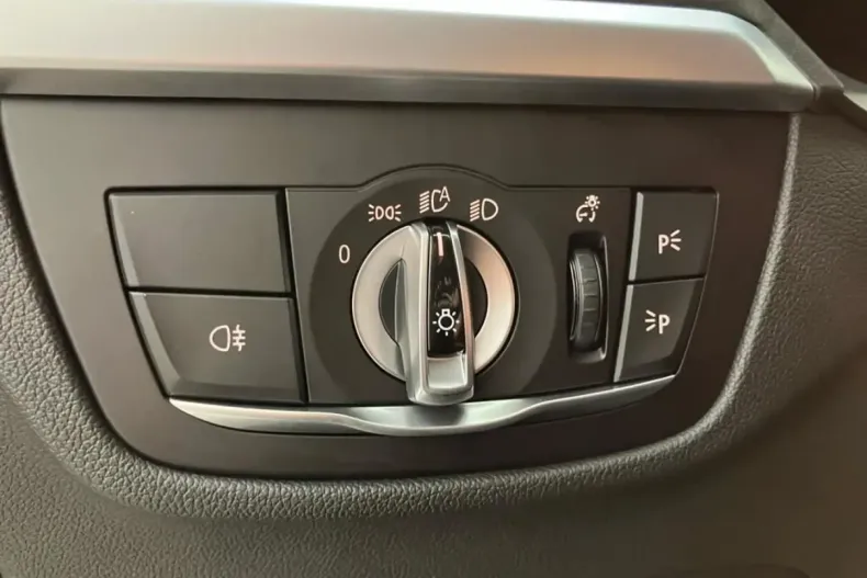 BMW X4 (Seria X) din 2025 cu 15.100 km - oferta BMW188615 - foto 17