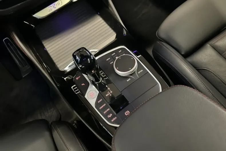 BMW X4 (Seria X) din 2024 cu 20.800 km - oferta BMW188616 - foto 9