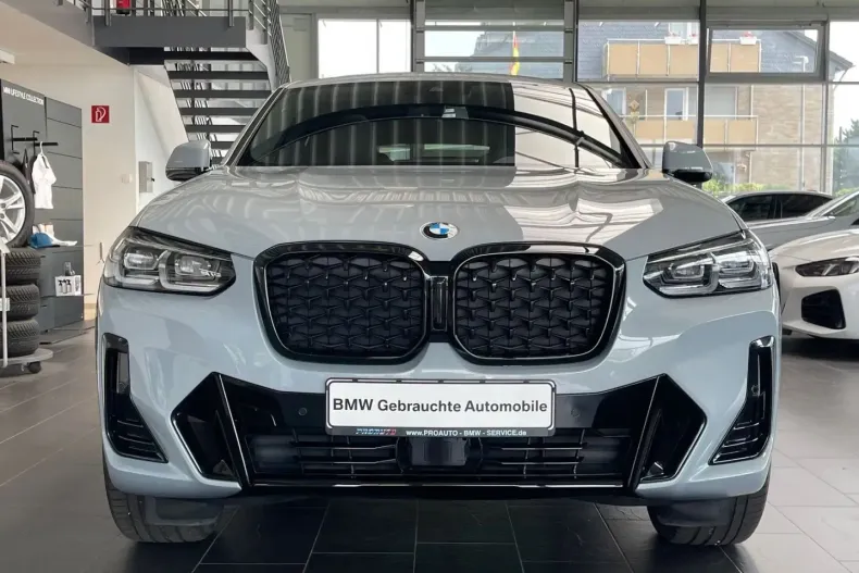 BMW X4 (Seria X) din 2024 cu 9.153 km - oferta BMW188618 - foto 2