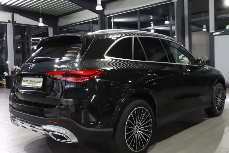 Mercedes-Benz GLC 300 (Clasa GLC) din 2023 cu 27.000 km - oferta MER188623 - foto 10