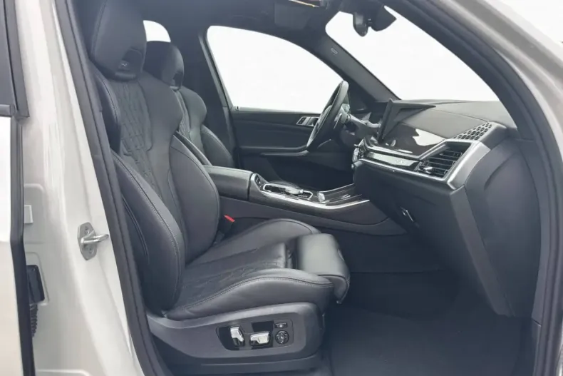 BMW X5 (Seria X) din 2024 cu 9.261 km - oferta BMW188624 - foto 6