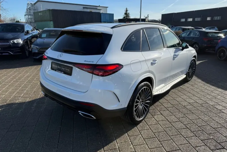 Mercedes-Benz GLC 300 (Clasa GLC) din 2024 cu 25.839 km - oferta MER188625 - foto 6