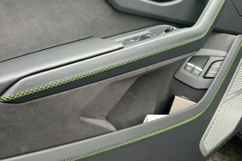 Lamborghini Urus din 2025 cu 9.800 km - oferta LAM188628 - foto 10