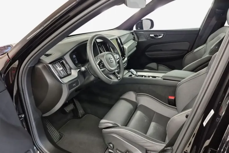 Volvo XC60 din 2024 cu 29.844 km - oferta VOL188630 - foto 6