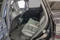 Volvo XC60 din 2024 cu 29.844 km - oferta VOL188630 - foto 7