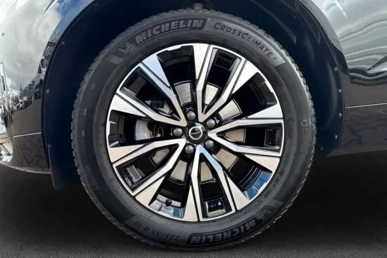 Volvo XC60 din 2024 cu 20.490 km - oferta VOL188633 - foto 6