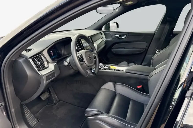 Volvo XC60 din 2024 cu 20.490 km - oferta VOL188633 - foto 8