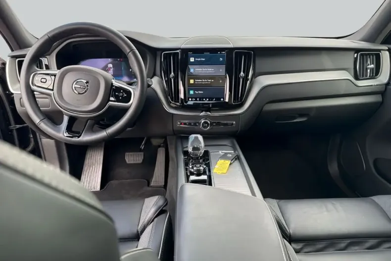 Volvo XC60 din 2024 cu 20.490 km - oferta VOL188633 - foto 10