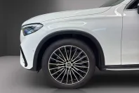 Mercedes-Benz GLC 300 (Clasa GLC) din 2024 cu 19.356 km - oferta MER188639 - foto 4