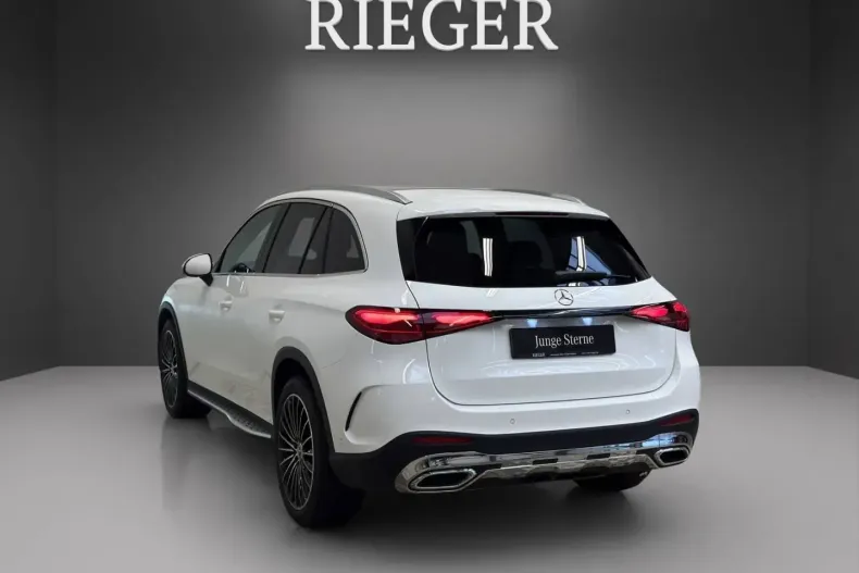 Mercedes-Benz GLC 300 (Clasa GLC) din 2024 cu 19.356 km - oferta MER188639 - foto 9