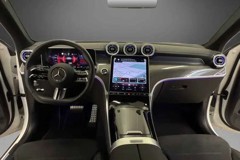 Mercedes-Benz GLC 300 (Clasa GLC) din 2024 cu 19.356 km - oferta MER188639 - foto 17