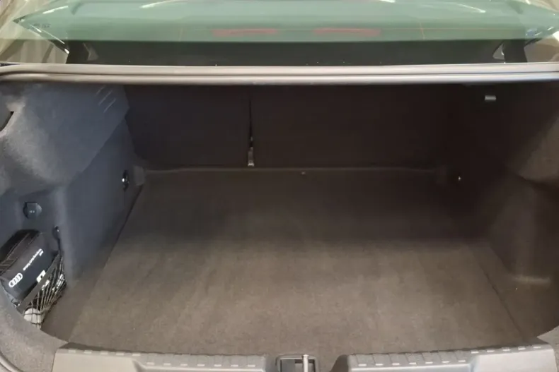 Audi A3 din 2025 cu 42.088 km - oferta AUD188645 - foto 20