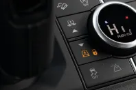 Land Rover Defender din 2025 cu 50.509 km - oferta LAN188646 - foto 22