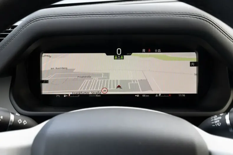 Land Rover Defender din 2025 cu 50.509 km - oferta LAN188646 - foto 24