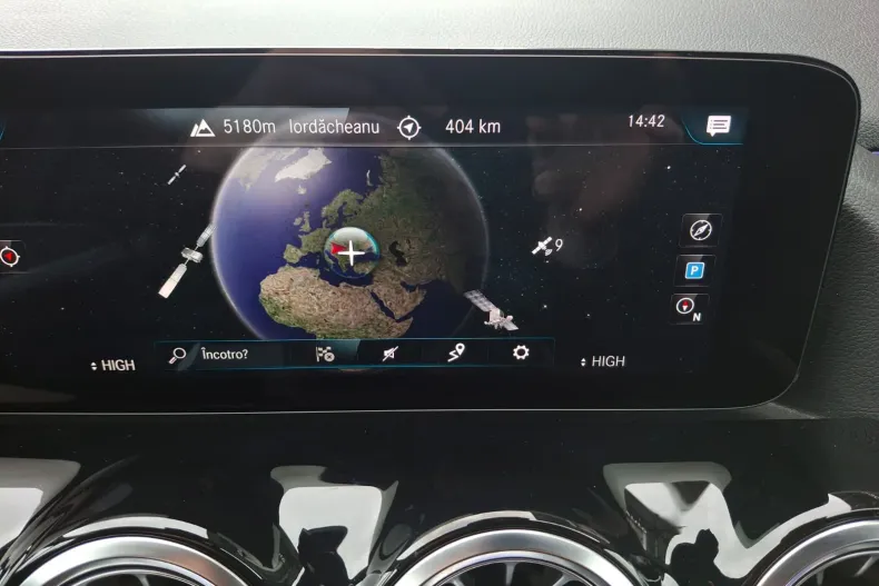 Mercedes-Benz GLA din 2020 cu 84.036 km - oferta MER188652 - foto 18