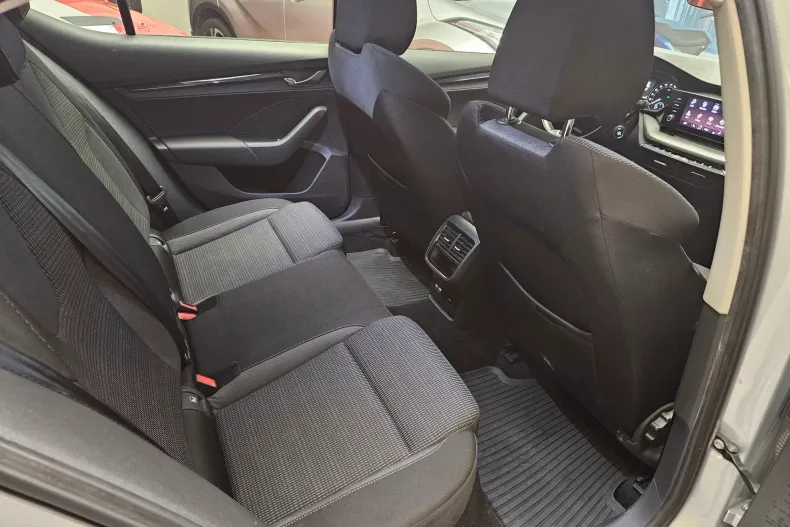 Skoda Octavia din 2021 cu 110.700 km - oferta SKO188654 - foto 14