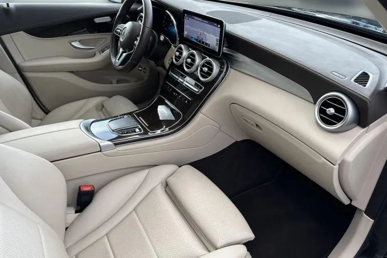 Mercedes-Benz GLC din 2021 cu 66.616 km - oferta MER188655 - foto 13