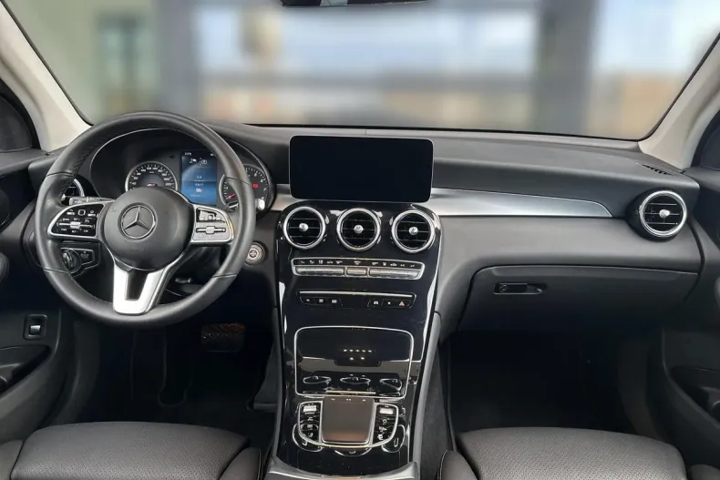 Mercedes-Benz GLC din 2021 cu 93.617 km - oferta MER188656 - foto 12