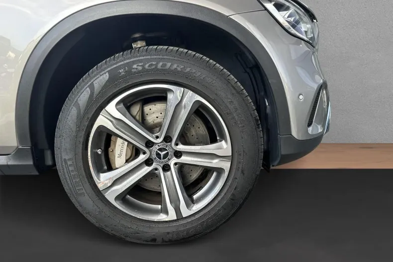 Mercedes-Benz GLC din 2021 cu 93.617 km - oferta MER188656 - foto 16