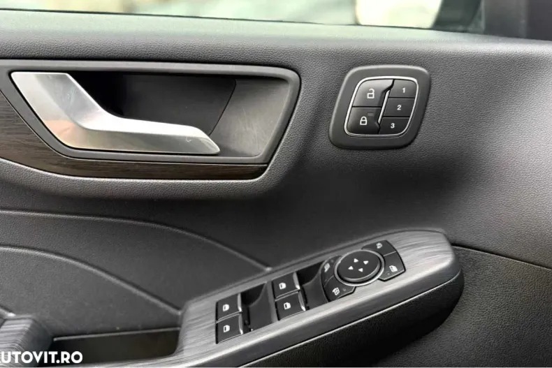 Ford Kuga din 2022 cu 116.000 km - oferta FOR188660 - foto 18