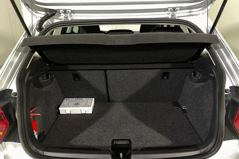 Volkswagen Polo din 2021 cu 67.911 km - oferta VOL188663 - foto 12