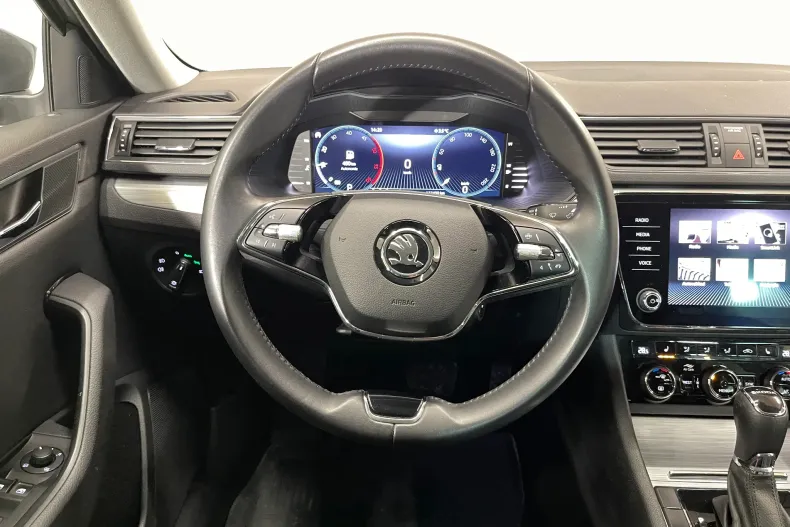 Skoda Superb din 2022 cu 132.400 km - oferta SKO188664 - foto 6