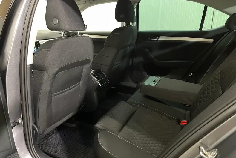 Skoda Superb din 2022 cu 132.400 km - oferta SKO188664 - foto 11