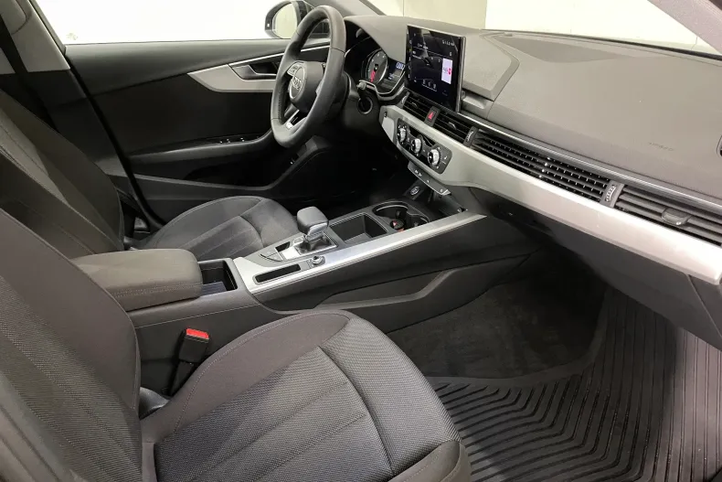 Audi A4 din 2021 cu 112.951 km - oferta AUD188668 - foto 10