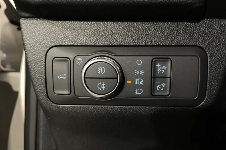 Ford Kuga din 2021 cu 136.970 km - oferta FOR188670 - foto 26