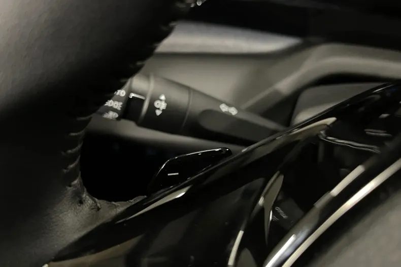 Peugeot 308 din 2023 cu 119.901 km - oferta PEU188671 - foto 26