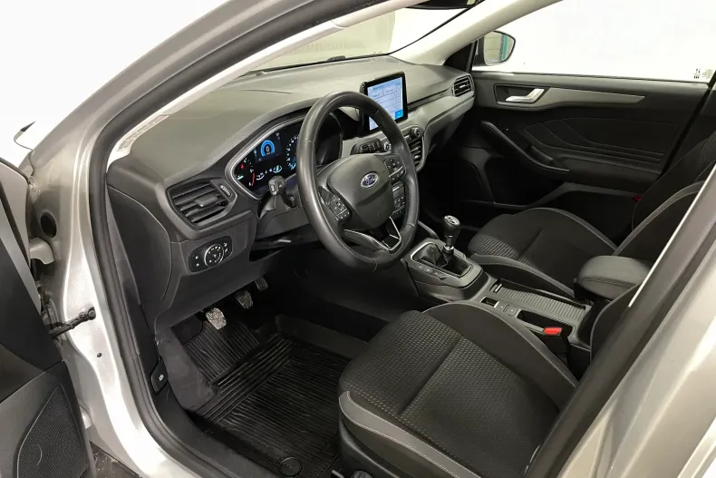 Ford Focus din 2022 cu 51.888 km - oferta FOR188672 - foto 5