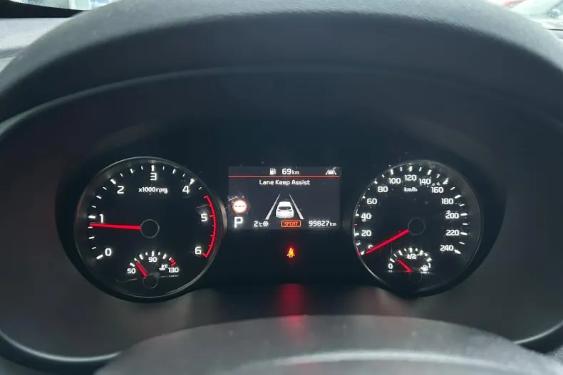 Kia Sportage din 2021 cu 99.800 km - oferta KIA188681 - foto 30