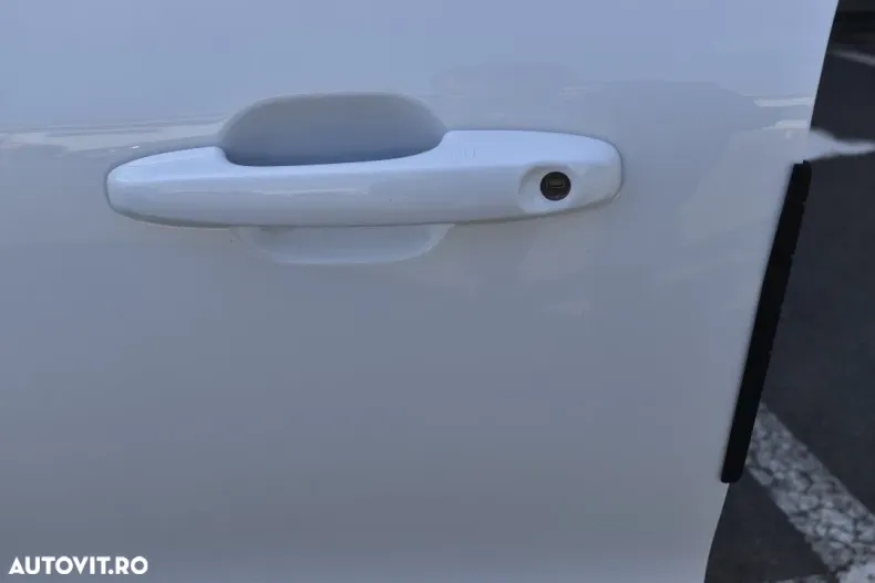 Ford Kuga din 2025 cu 1 km - oferta FOR188684 - foto 14