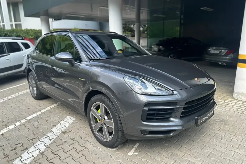 Porsche Cayenne din 2022 cu 53.900 km - oferta POR188685 - foto 1