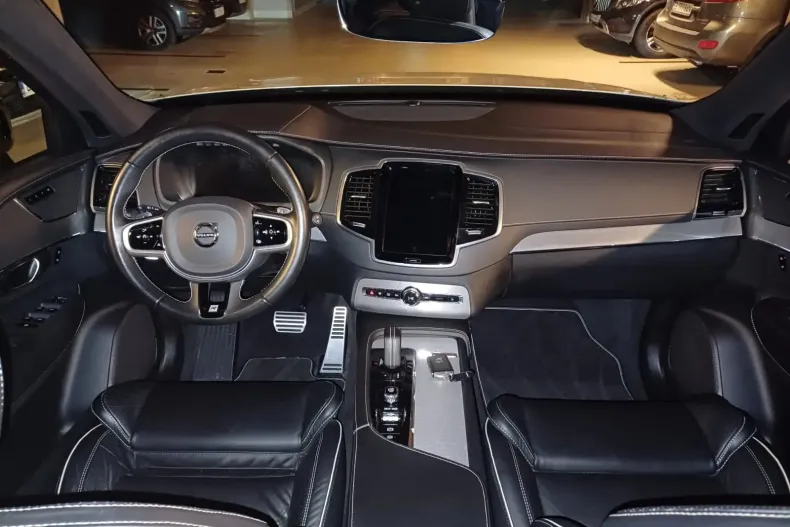 Volvo XC90 din 2020 cu 121.575 km - oferta VOL188686 - foto 9