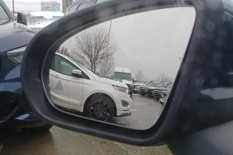 Mercedes-Benz CLA (Clasa CLA) din 2023 cu 54.280 km - oferta MER188690 - foto 21