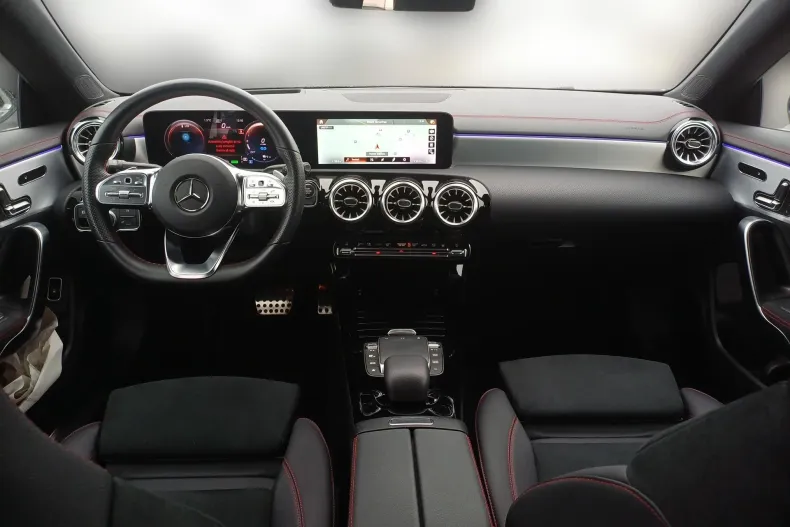 Mercedes-Benz CLA (Clasa CLA) din 2023 cu 54.280 km - oferta MER188690 - foto 23