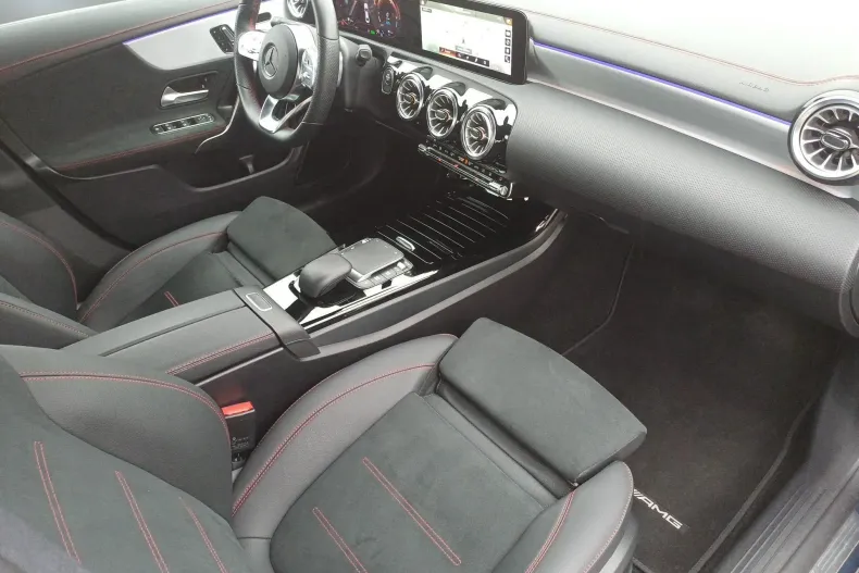 Mercedes-Benz CLA (Clasa CLA) din 2023 cu 54.280 km - oferta MER188690 - foto 27